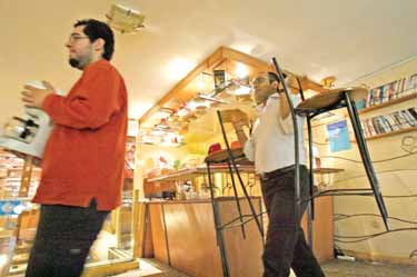 写真：ホッジャト・セパフヴァンド（エッテマーデ・メッリー）