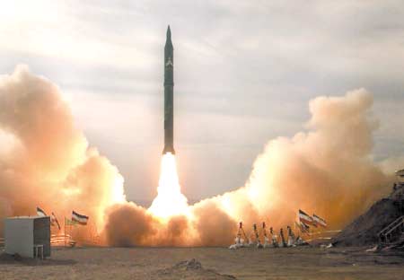 写真は、2009年12月17日付ジャーメ・ジャム紙1面に掲載されていたもの