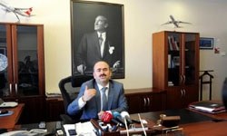 アフメト・アイドゥン氏