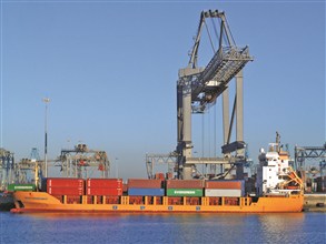 カサブランカ港の商船