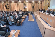 イラン大統領府で開かれた仏訪問団との会合（イラン大統領府HPよりhttp://www.president.ir/fa/74545）