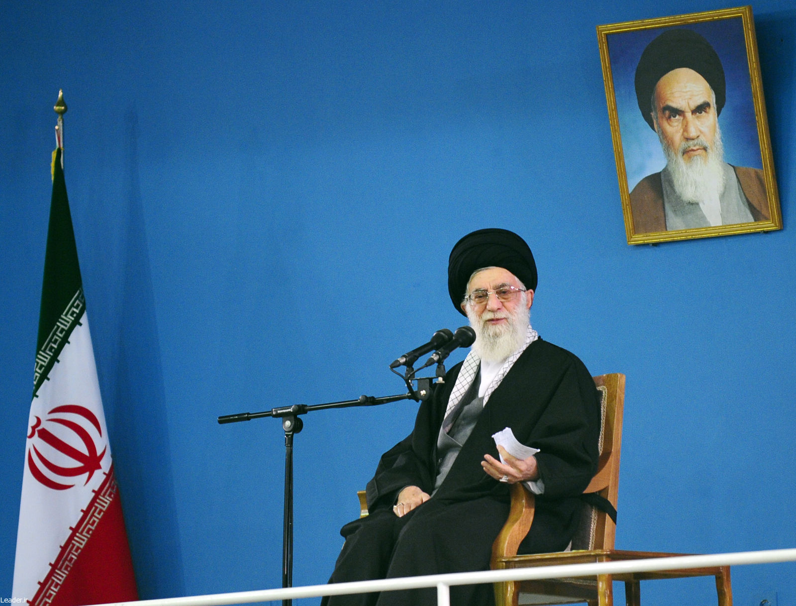 最高指導者事務所の広報サイト(http://www.leader.ir/)より