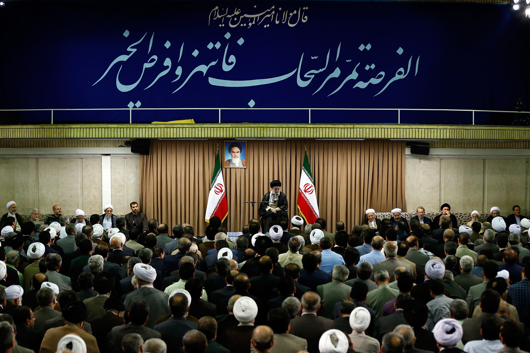 http://www.khamenei.ir/より