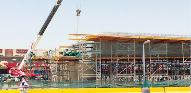 大手業者にとっての難題（Amjad Agha）