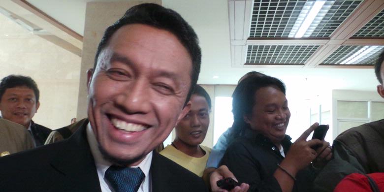 ティファトゥル・スンビリン情報・通信相