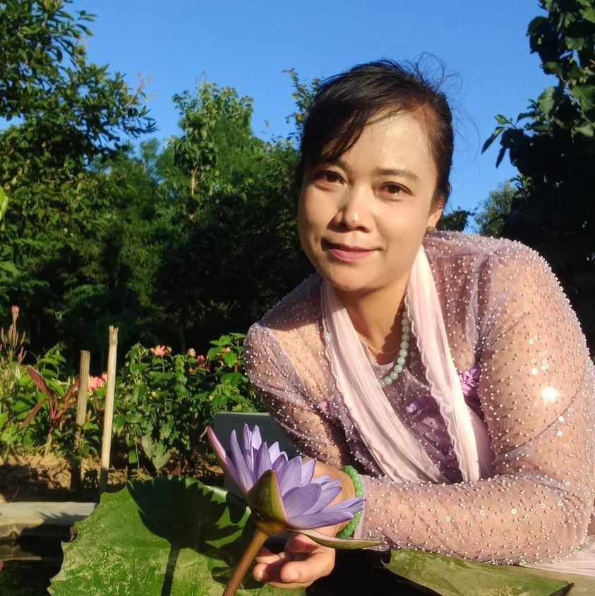 フリーランスのジャーナリスト、ドー・インインテイン