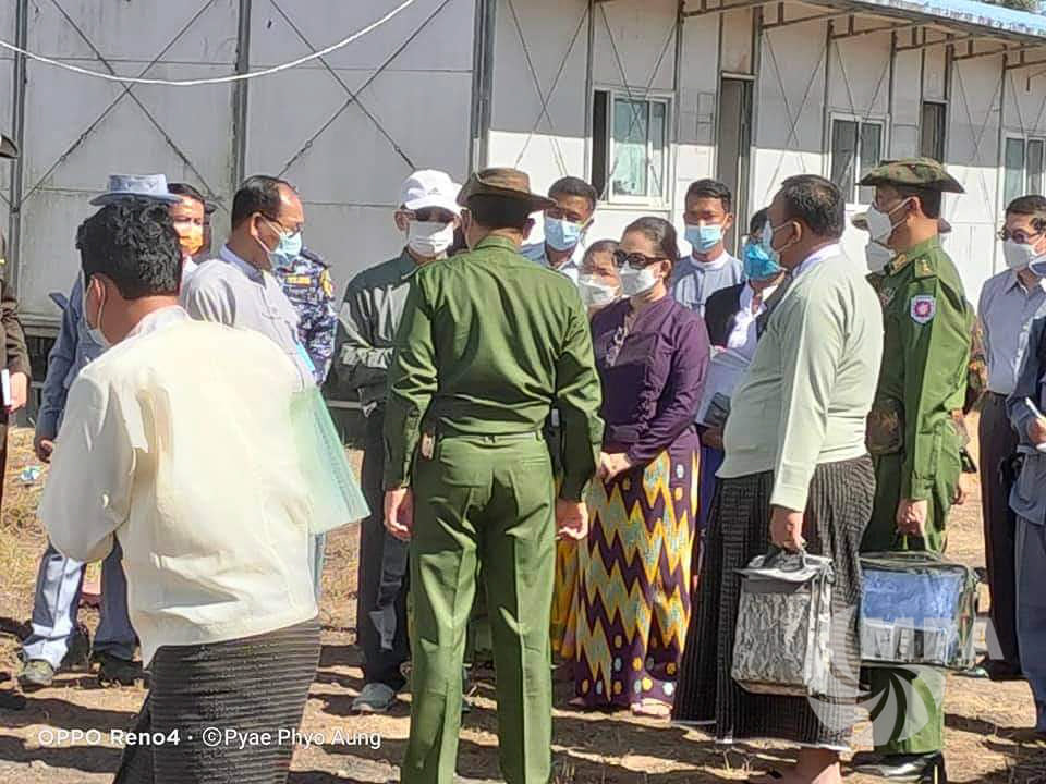 一部の軍事評議会大臣による今日のマウンドーへの視察