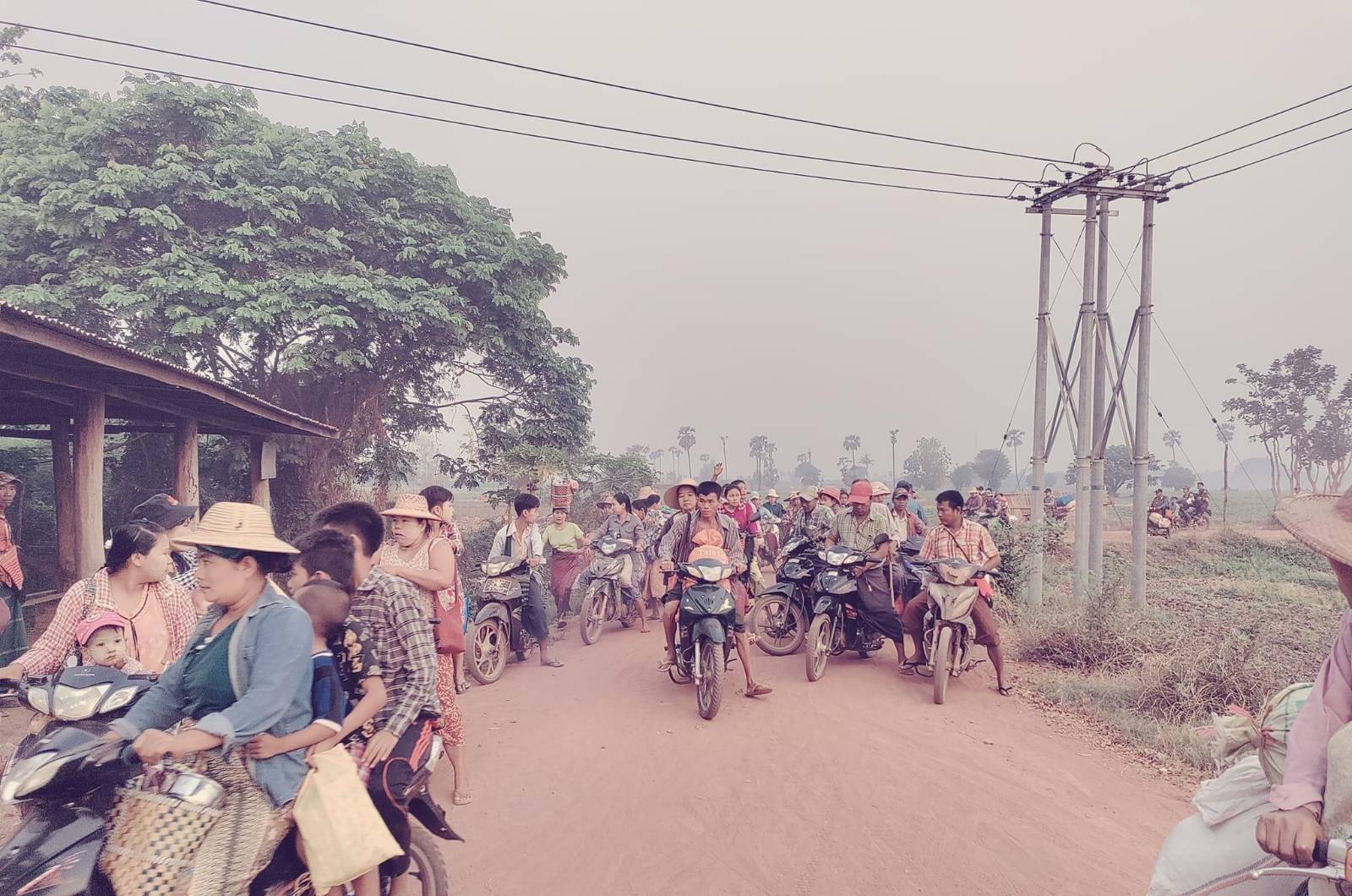 キンウー郡、真のニュース広報