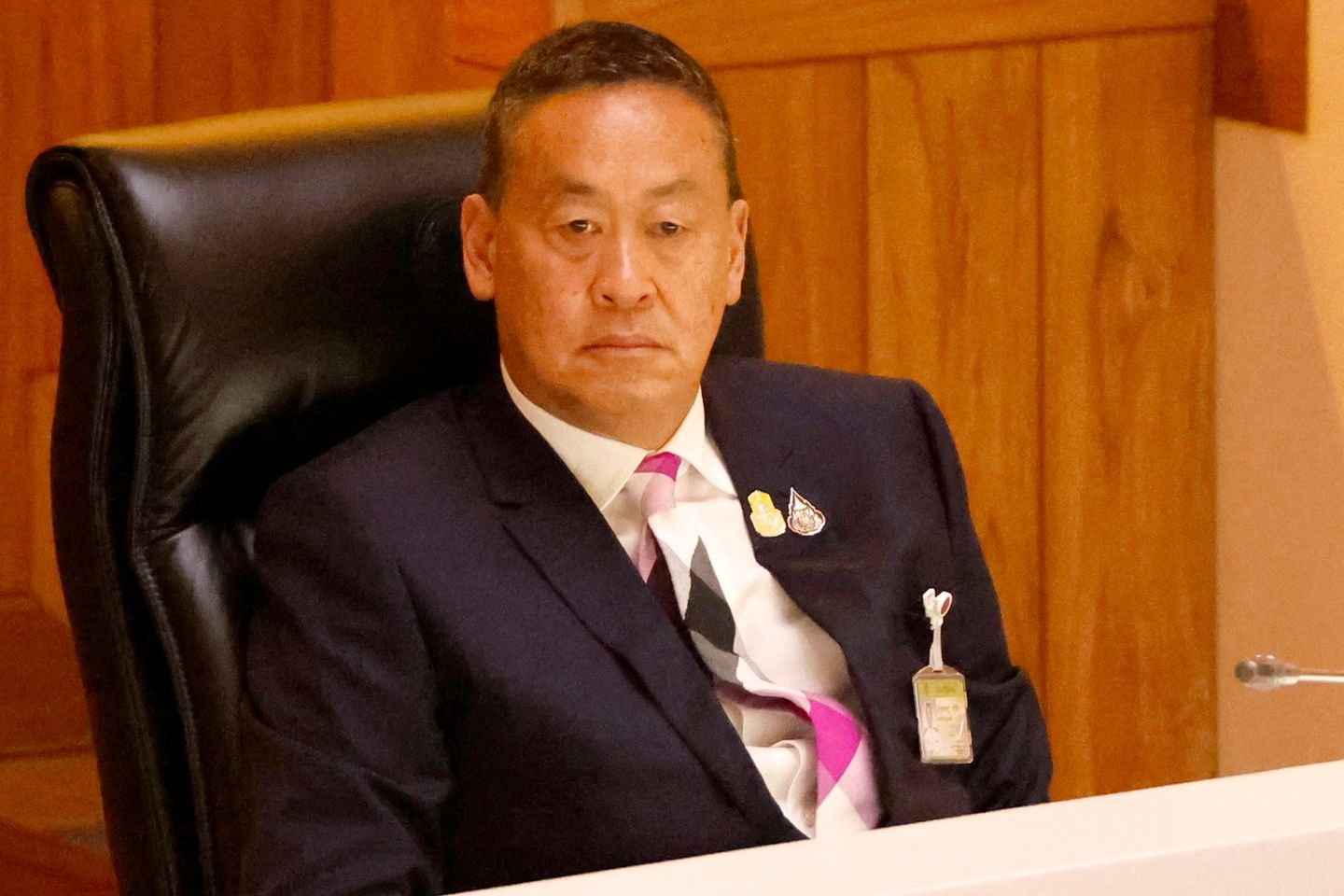 4月3日の国会に出席したタイ首相セター・タウィーシン 写真:EPA